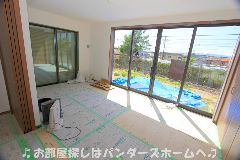 藤阪天神町戸建の内装写真