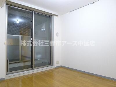 バルコニー　シュロス武蔵小山　は三都市アース中延店へお任せください！　ご
