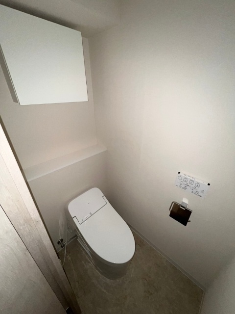 トイレ　同建物別部屋