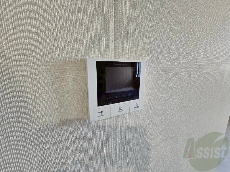 セキュリティ　ＴＶモニター付インターホンです。来客者の顔が見えるので安心！