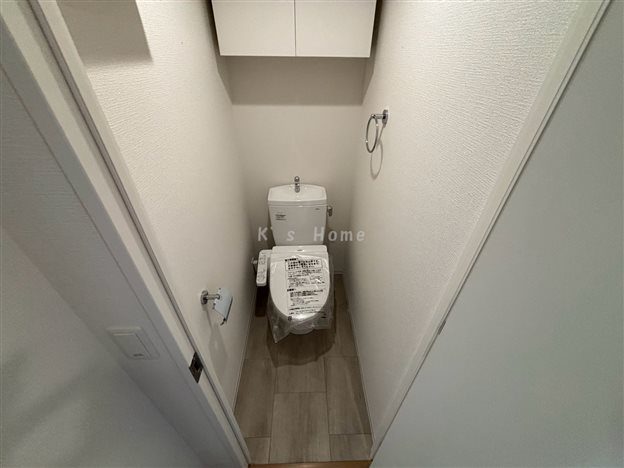セレニテ神戸駅前アリエのトイレ写真