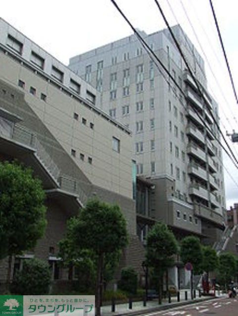 役所　川崎市多摩区役所（役所）まで745m
