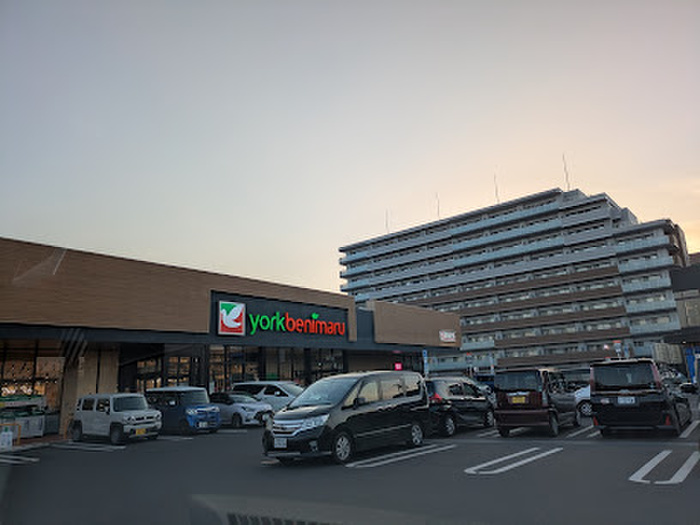 スーパー　ヨークベニマル仙台東照宮店（スーパー）まで850m