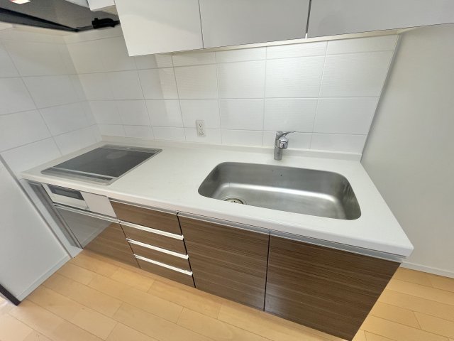 キッチン　※同タイプ別部屋参考写真