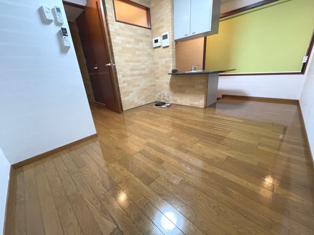 居室・リビング　おしゃれな造りの洋室です♪