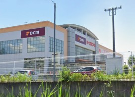 ホームセンター　DCM 取手店（ホームセンター）まで838m