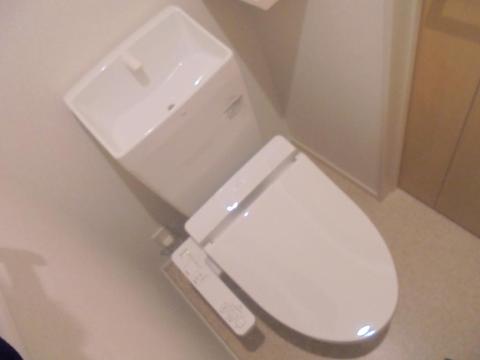 トイレ　シャワー付トイレ