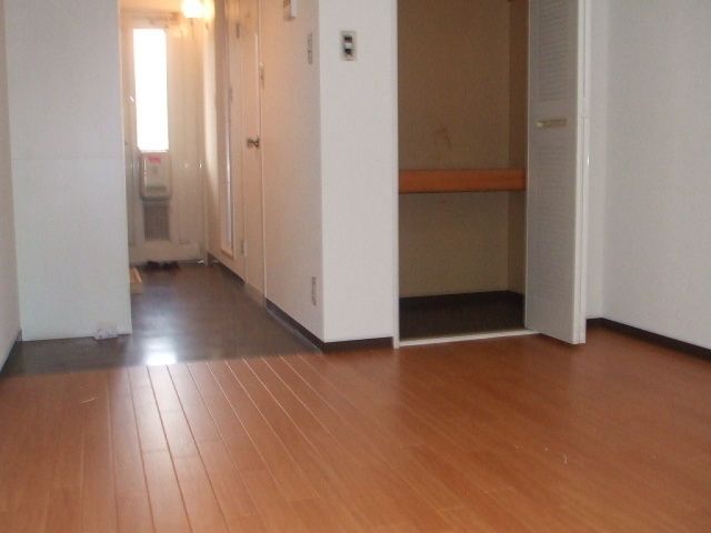 その他部屋・スペース　★洋室6帖★