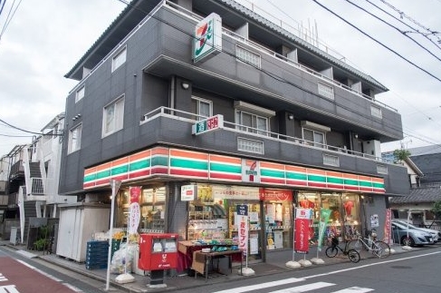 コンビニ　セブンイレブン世田谷北沢店（コンビニ）まで211m