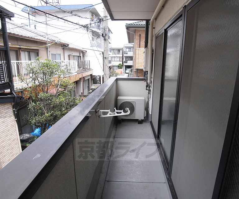 バルコニー　広いベランダです。