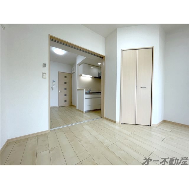 建物外観　洋室