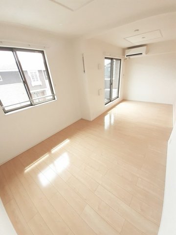 居室・リビング　使いやすいリビングです
