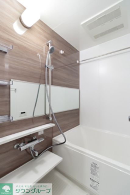 バス・シャワールーム　※写真は同タイプ住戸です。