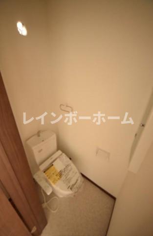 トイレ　コンパクトで使いやすいトイレです