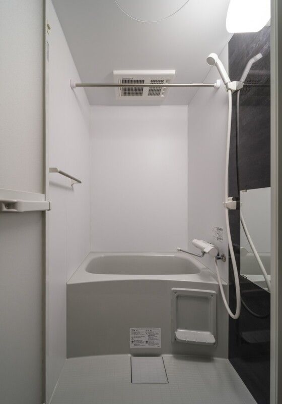 バス・シャワールーム　別部屋参照写真