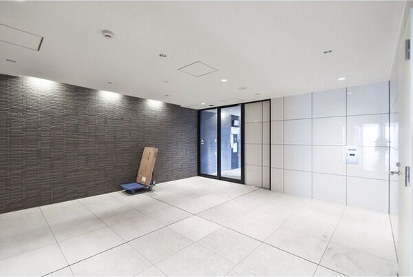 ロビー　名古屋で一番初期費用の安い賃貸専門の不動産会社です(^^)