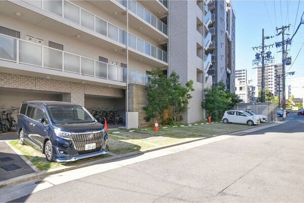 駐車場　初期費用分割可★ご希望の場所まで無料送迎サービス付♪