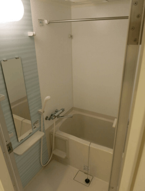 バス・シャワールーム　※別部屋参考写真