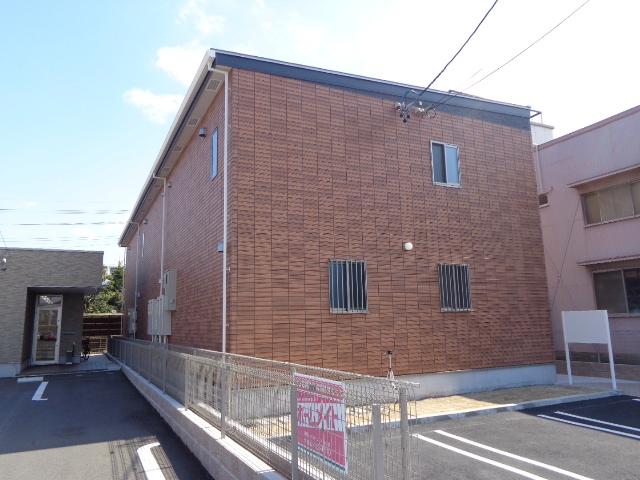 建物外観　外観写真（昼）