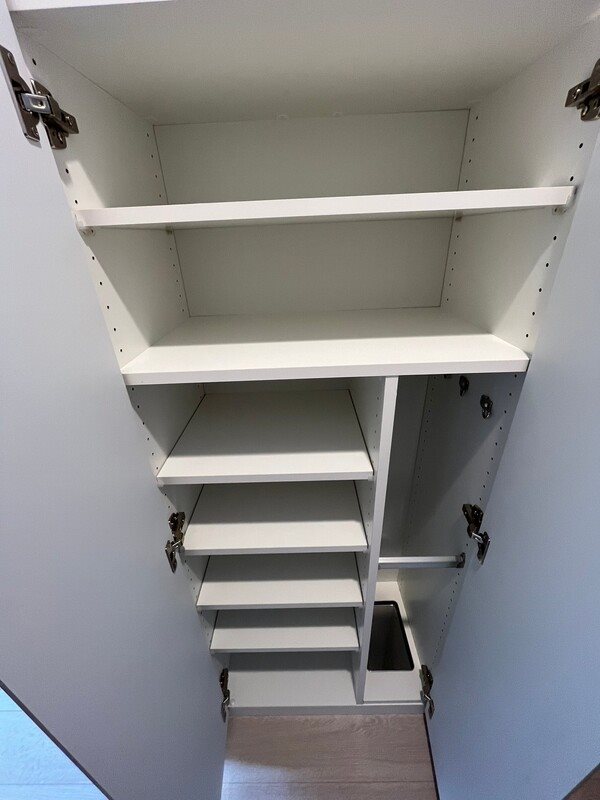 玄関　シューズインクローゼット完備♪(同建物の別部屋の写真)