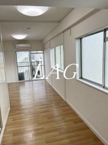 居室・リビング　洋室のお部屋です。