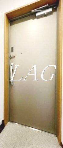 玄関　玄関です。