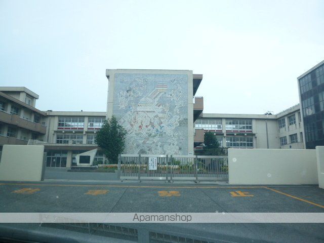 小学校　大岡南小学校（小学校）まで398m