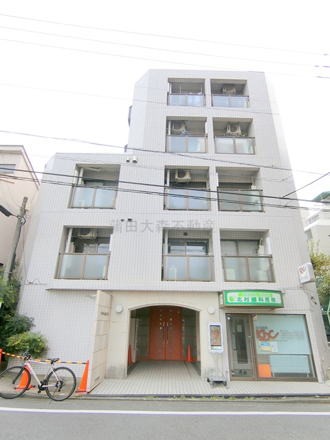 建物外観　1989年9月築　RC鉄筋コンクリート造地上5階建て総戸数2