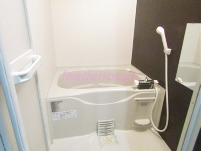 フジパレス松下町II番館の風呂写真