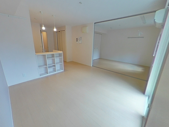 居室・リビング　※別部屋の写真です