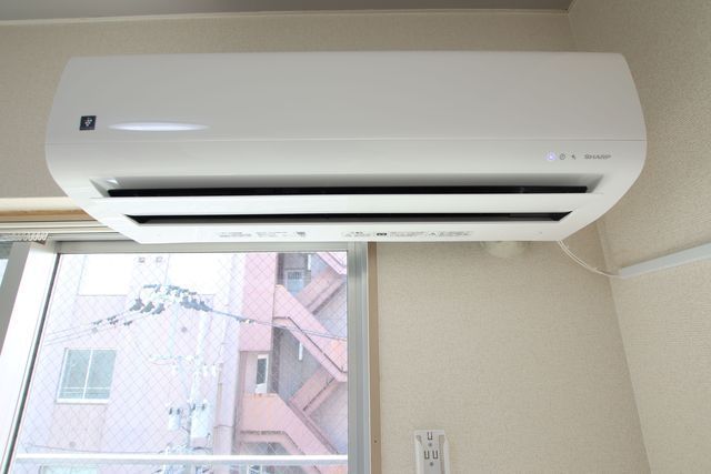 その他設備　エアコン備え付け