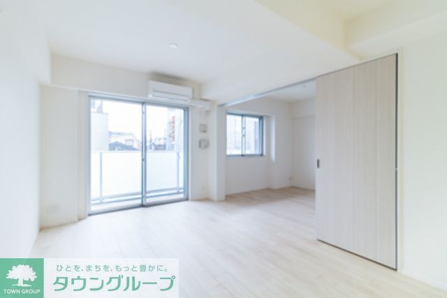 居室・リビング　※写真は同タイプ住戸です。