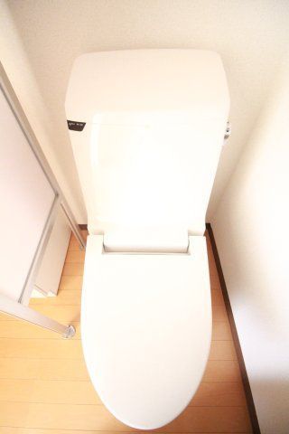トイレ　バージュアル西日暮里　　荒川区西日暮里6