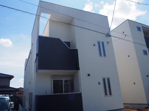 建物外観　外観写真（昼）