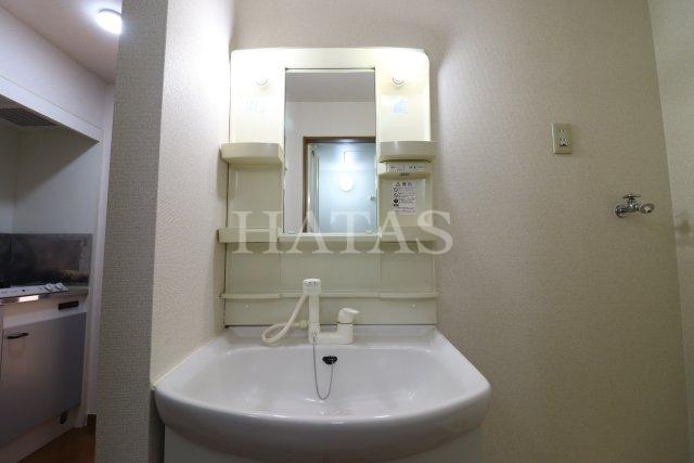洗面設備　同物件別部屋です。