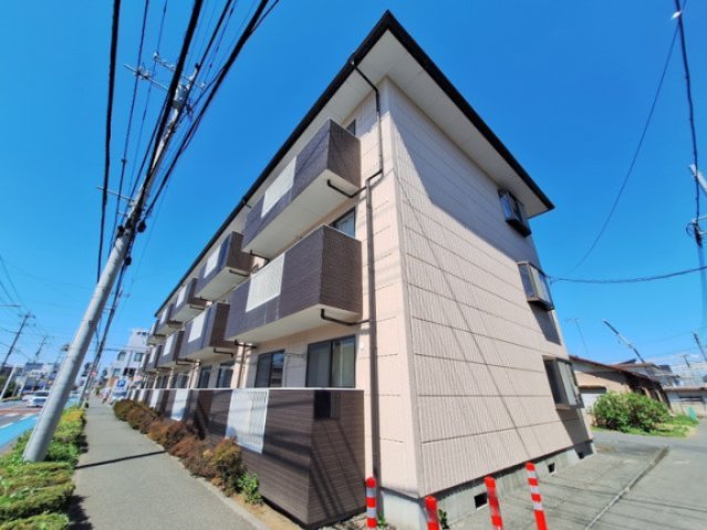 建物外観　★駅又は現地待ち合わせでご案内が可能です★
