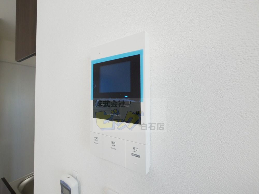 セキュリティ　防犯面で安心のＴＶモニターホン設備が付いています♪