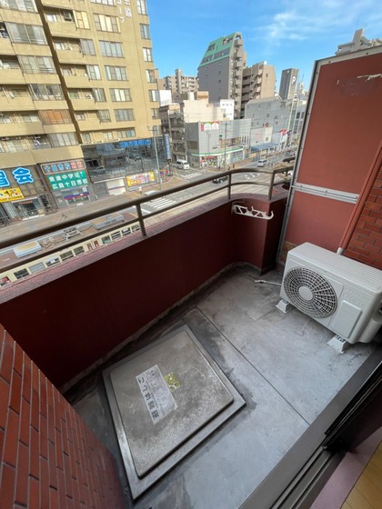 バルコニー　他の部屋の写真です。