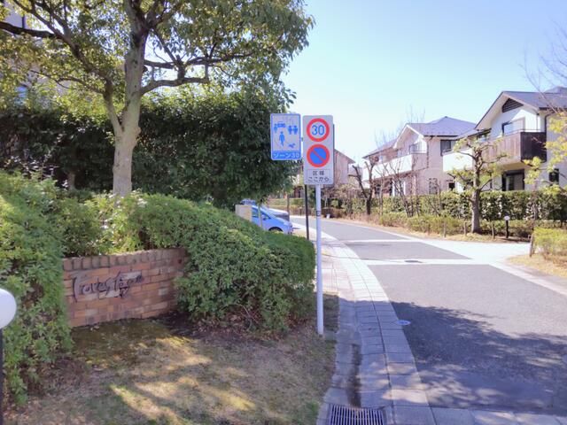 京王線 高幡不動駅 バス乗車時間：6分 最寄りバス停で下車 徒歩1分 2階建 築28年のその他写真