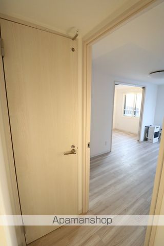 Raffine南郷通IIIの玄関写真