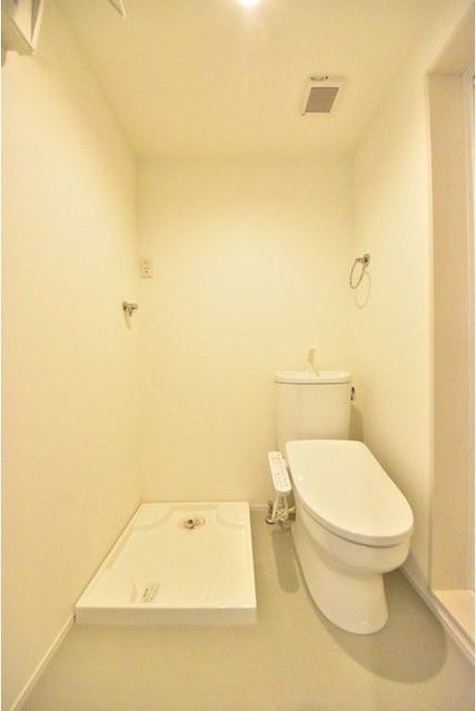 トイレ　セレブラーレ町屋　荒川区東尾久３