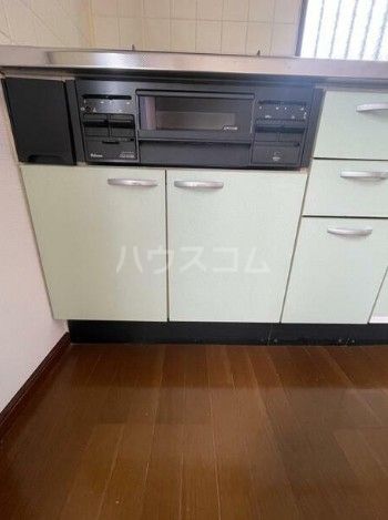 京成本線 堀切菖蒲園駅 徒歩6分 2階建 築25年のキッチン写真