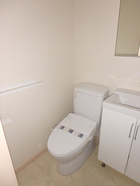 メゾンドソレイユのトイレ写真