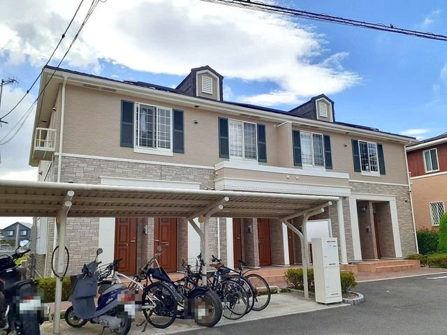建物外観　外観は落ち着いています