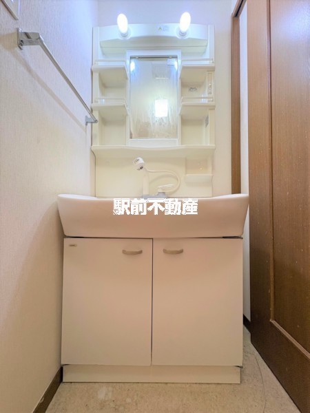 ＪＲ久大本線 久留米大学前駅 徒歩24分 11階建 築27年の内装写真