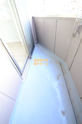 バルコニー　バルコニーがあります