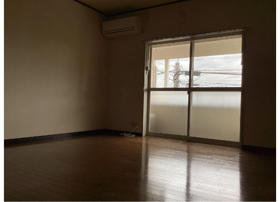 小田急線 成城学園前駅 徒歩12分 2階建 築33年の内装写真