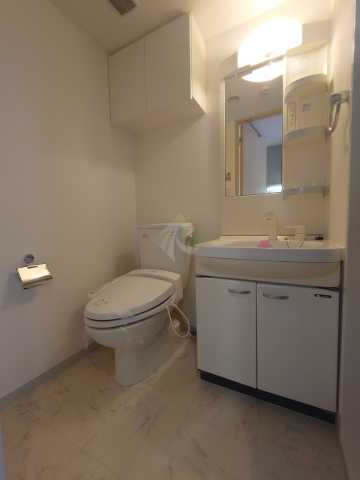 ドゥーエ西池袋の内装写真