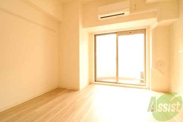 居室・リビング　ゆったりとくつろげるお部屋