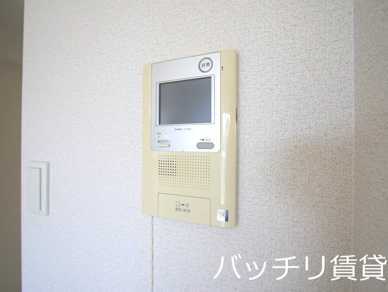 セキュリティ　画像は別号室の為、現状優先になります。